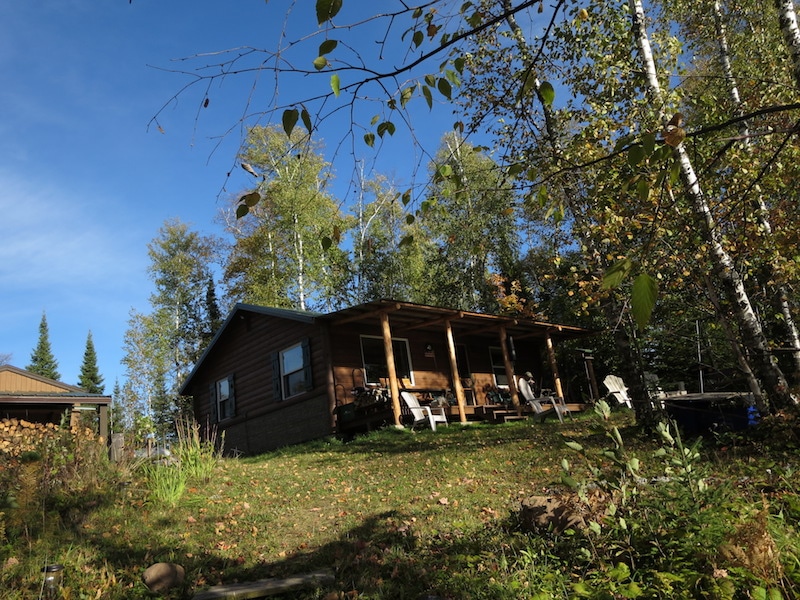 Hütte im Wald am Briar Lake