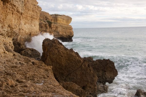 Die wirklich atemberaubende Küste nahe Albufeira